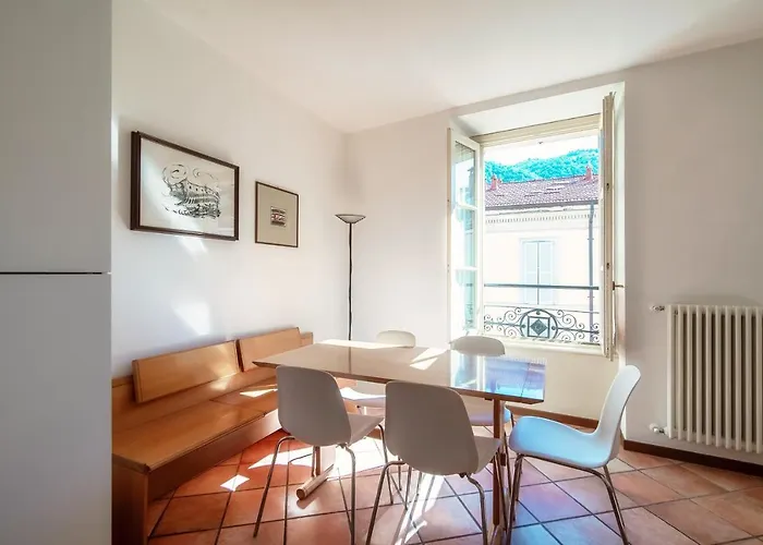 Library House - Downtown Διαμέρισμα